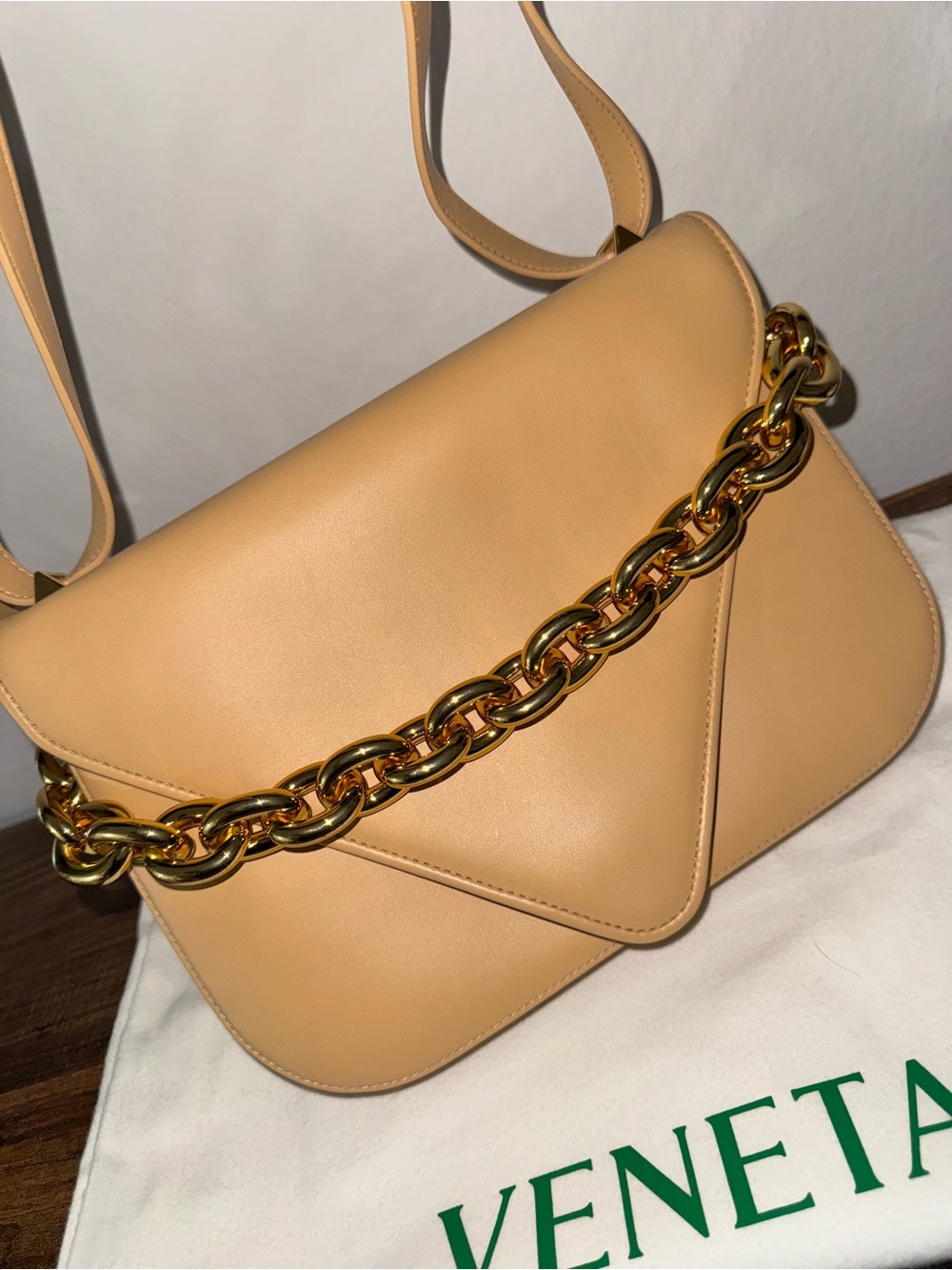 Bottega Veneta Beige Leather Shoulder Bag with Bold Gold Chain